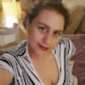 Meet your Posher, Carrie